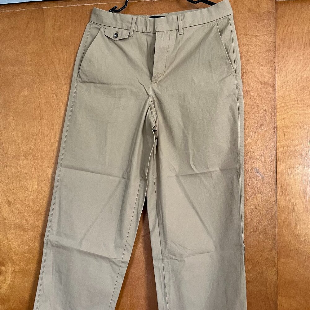 Banana Republic Chino Pants - Never been worn!